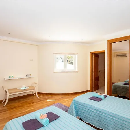 Samoa Villa *